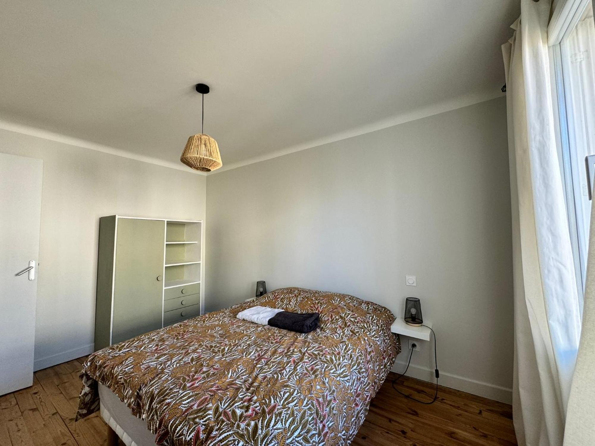 Le 122 - Parking Apartment Rodez Exterior photo